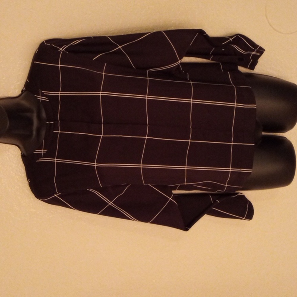 Black and White Grid Pattern Dolman Sleeve Blouse